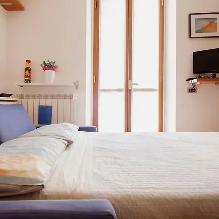 Navigli Charming With Terrace דירה *